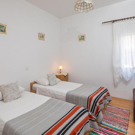Apartments Near Beach Babic Сплит Экстерьер фото